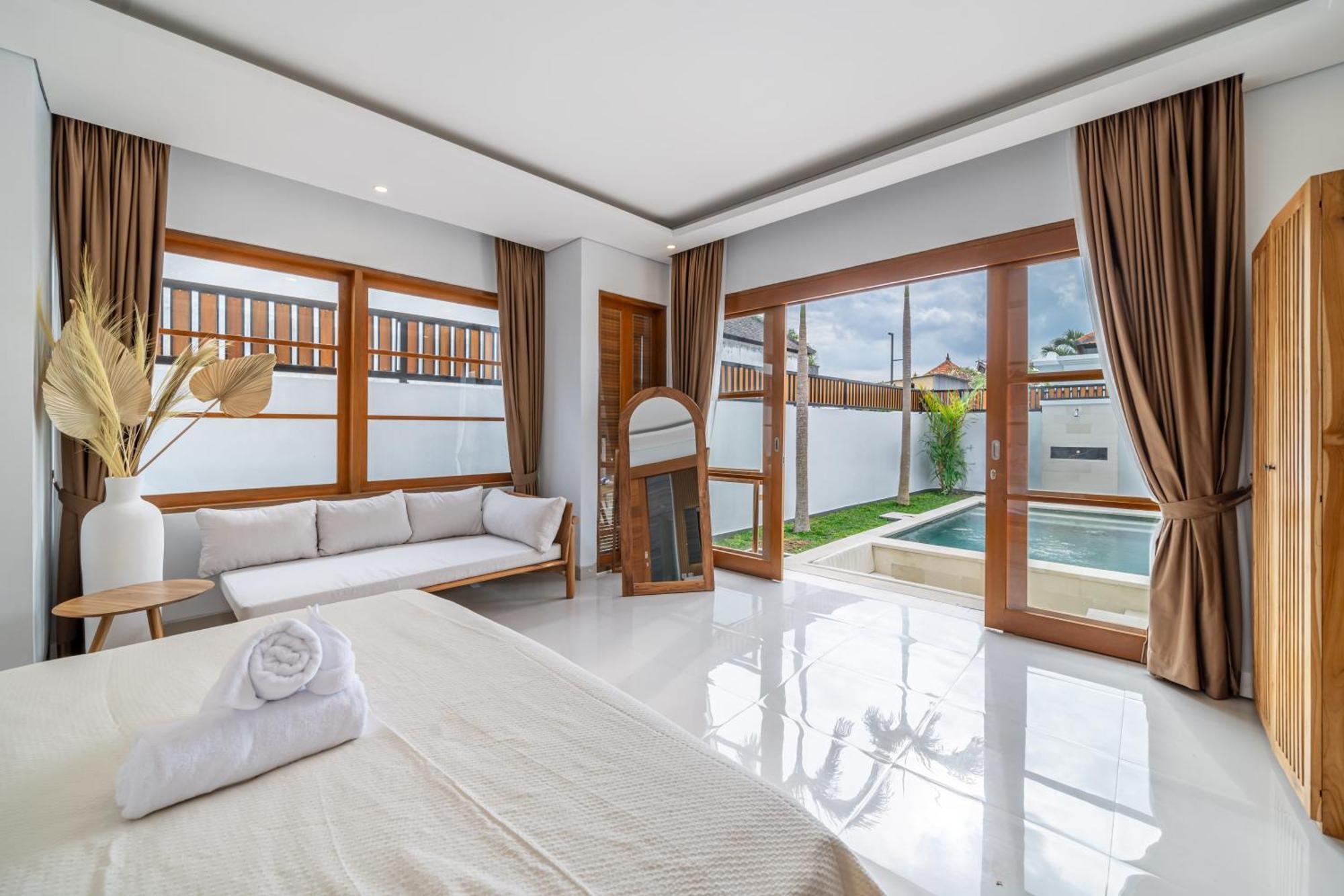 Special Offer! Elegant 2-Bedroom Villa With Large Pool In Canggu! Exterior photo